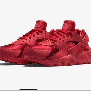 *sold* Nike Air Huarache Run ‘all red’